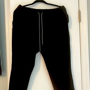 Brooklyn Cloth “The Jogger” Large Black pants